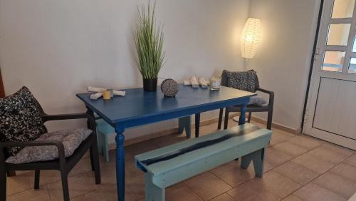 Agios Matthaios Casa | Joanna-Thanos beachfront holiday home