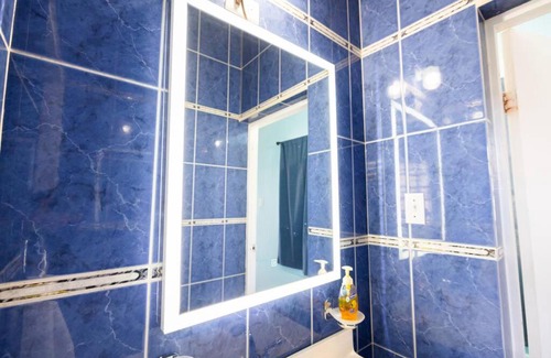 Jobos Apartamento | Jobos Beach Apt #1 near food truck and beach .