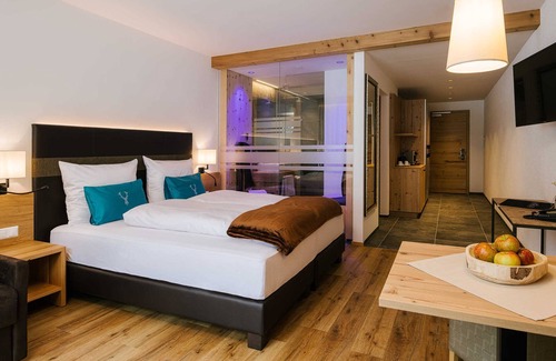 Nauders Cabina | Jochelius - 1900m - Bergresort und Restaurant - Doppelzimmer Deluxe