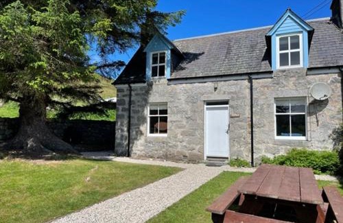 Rogart Casa | Jock's Cottage on the Blarich Estate