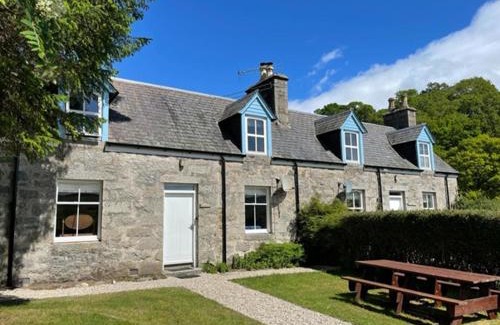 Rogart Casa | Jock's Cottage on the Blarich Estate