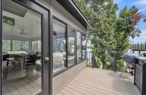 Spirit Lake Casa | JOE’S HIDEAWAY ON EAST OKOBOJI LAKE- WEEKLY RENTAL ONLY SATURDAY-SATURDAY
