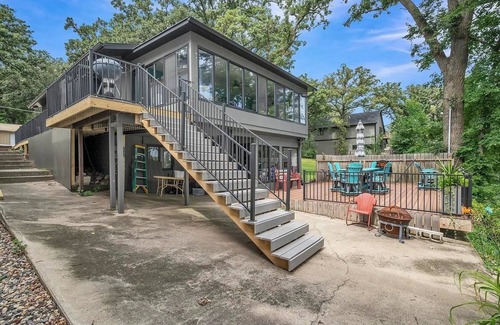 Spirit Lake Casa | JOE’S HIDEAWAY ON EAST OKOBOJI LAKE- WEEKLY RENTAL ONLY SATURDAY-SATURDAY