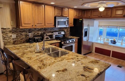Parker Strip Casa | Joe's Parker River Pad- 3/2 Marina Village Annex