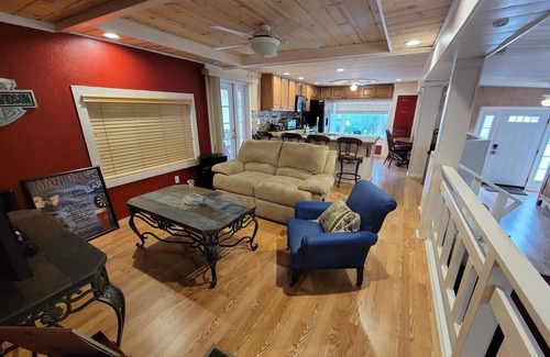 Parker Strip Casa | Joe's Parker River Pad- 3/2 Marina Village Annex