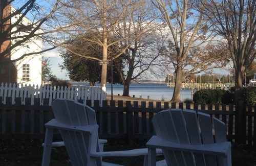 St. Michaels Cabaña | John Bruff Waterview Cottage - en el puerto y en el parque - In Town St. Michaels!