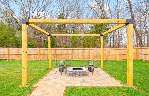 Clarksville Casa | John's Place 1365 Isaiah Drive