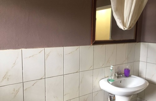 Lusaka Casa | John's Place