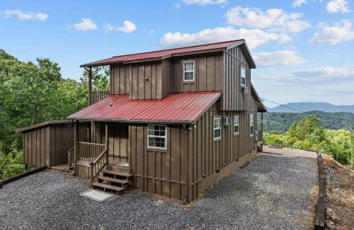 Del Rio Casa | John Wayne View