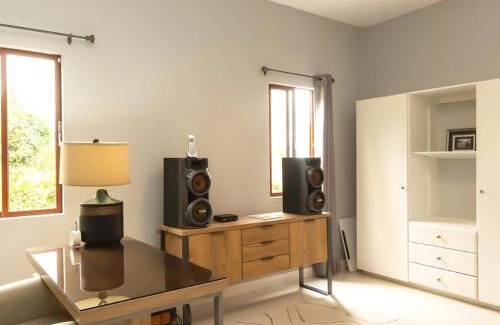 Southeast Calgary Casa | Johnco And COO