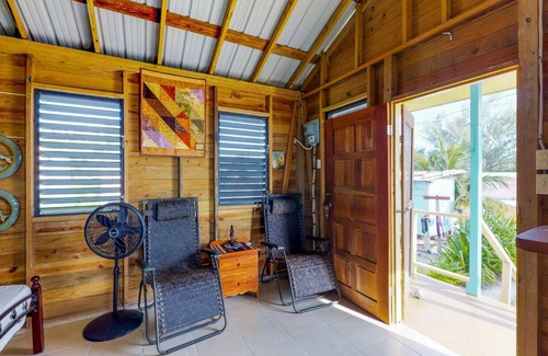 Caye Caulker Casa | Johnny O's Cabana