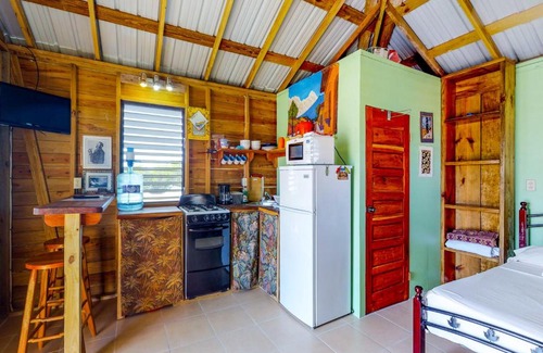 Caye Caulker Casa | Johnny O's Cabana