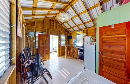 Caye Caulker Casa | Johnny O's Cabana