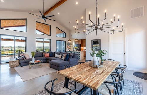 Johnson City Casa | Johnson City Limits
