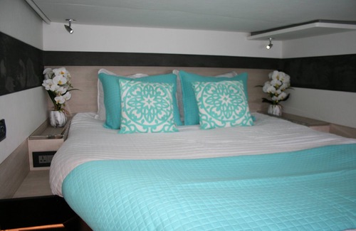 Flag Hill Alquiler De Eote | "Las mejores vacaciones de mi vida" en un velero en el Caribe a bordo del Guiding Light