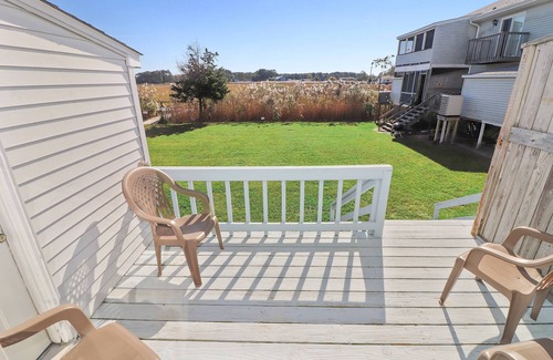 Deep Hole Casa | Joint Venture - Pet friendly; Water views!