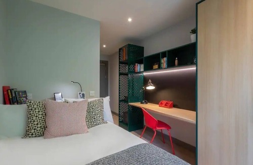 The Liberties Hotel | JOIVY Affordable Dublin Thomas Street