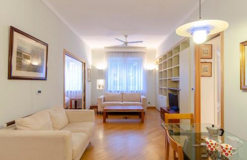 Nervi Apartamento | JOIVY Apt for 4 with Exclusive Pool and Garden in Nervi