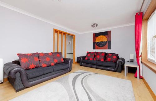Pitlochry Apartamento | JOIVY Beautiful House with Garden in Pitlochry