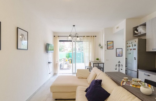 Sestri Levante Apartamento | JOIVY Flat W/Terrace & Parking