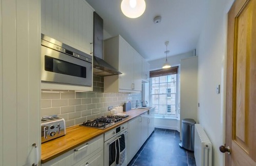 Stockbridge Apartamento | JOIVY Luxury New Town Apartment