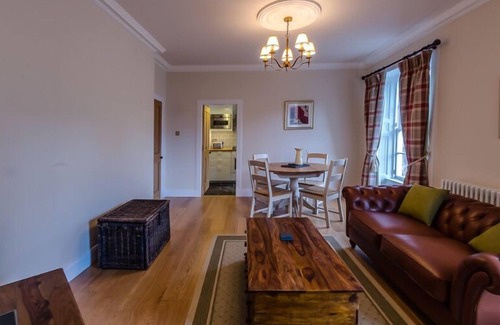 Stockbridge Apartamento | JOIVY Luxury New Town Apartment
