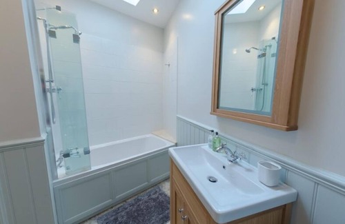 Stockbridge Apartamento | JOIVY Luxury New Town Apartment