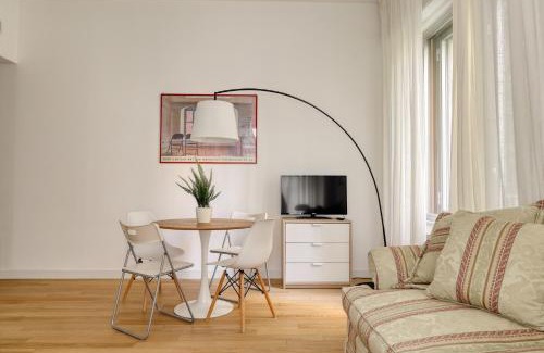 Porta Nuova Apartamento | JOIVY Stylish Studio Near Pinacoteca Brera
