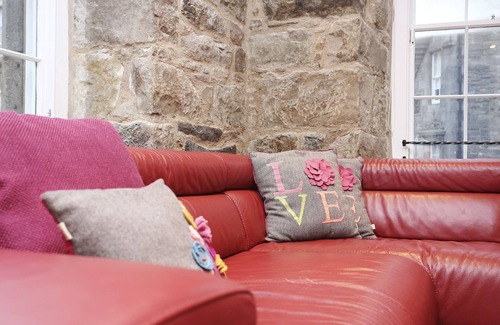 Old Town Apartamento | JOIVY The Heart and Soul of the Royal Mile