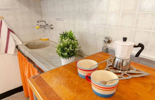 Cinque Terre Apartamento | Altido Villa Monterosso Apartment Giardino