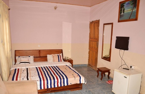 Jimeta Hotel | Jokems Airport View Hotel - Adults Only