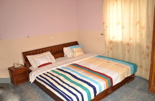 Jimeta Hotel | Jokems Airport View Hotel - Adults Only