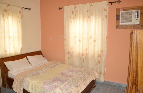 Jimeta Hotel | Jokems Airport View Hotel - Adults Only
