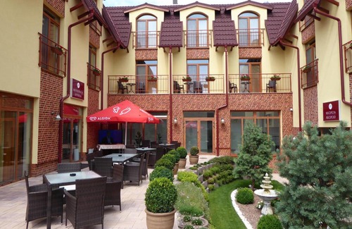 Cicov Casa | Jolán Pension & Restaurant