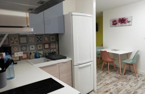 Mouilleron-Saint-Germain Apartamento | Joli appartement, 1 chambre, au cœur de Mouilleron St Germain