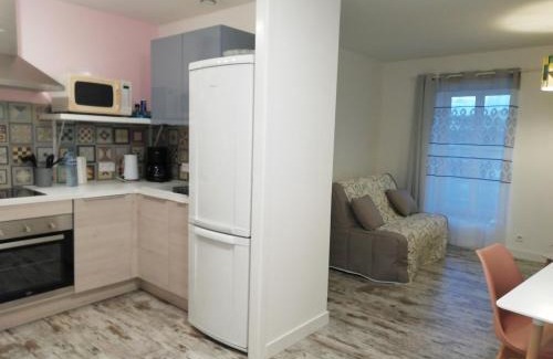 Mouilleron-Saint-Germain Apartamento | Joli appartement, 1 chambre, au cœur de Mouilleron St Germain