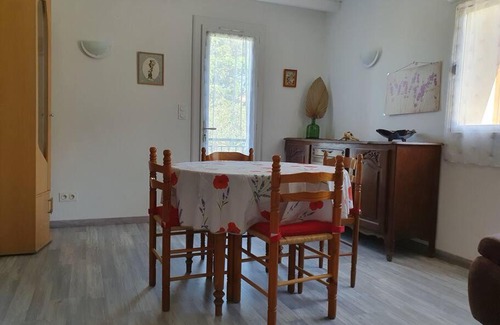 Cavaillon Apartamento | Joli appartement avec jardinet