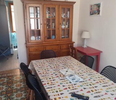 Collioure Apartamento | Joli appartement près plage deux chambres quatre personnes