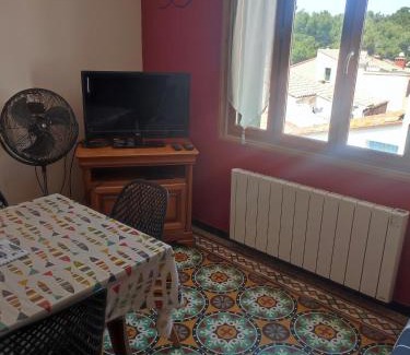 Collioure Apartamento | Joli appartement près plage deux chambres quatre personnes