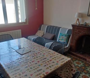 Collioure Apartamento | Joli appartement près plage deux chambres quatre personnes