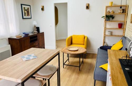 Saint-Regnobert-de-la-Cote-de-Nacre Apartamento | Joli F2 avec terrasse 150m plage