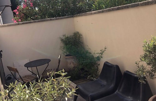 Saint-Saturnin-les-Avignon Casa | Jolie Maison de Village Cosy 3 Chambres à Côté D'avignon