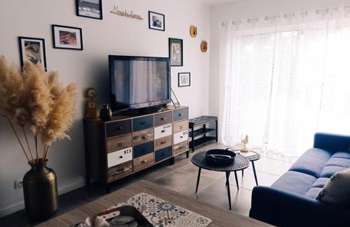 Nerac Apartamento | Joli gîte indépendant au calme tout confort wifi climatisation draps et serviettes incluses parking gratuit