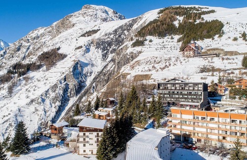 Les Deux Alpes Apartamento | Joli Hôtel | Près des Pistes, Jacuzzi, Sauna