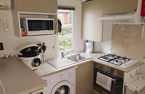 Gastes Otro | Joli Mobil home N°11, 4ch tout confort et spacieux