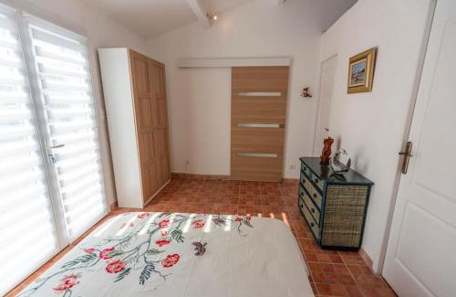 Chateauneuf-de-Gadagne Casa | Joli Studio 36m2 tout confort