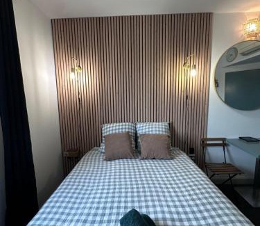 Aix-en-Provence Apartamento | Joli Studio le clos d'Aix avec grande terrasse piscine et parking gratuit