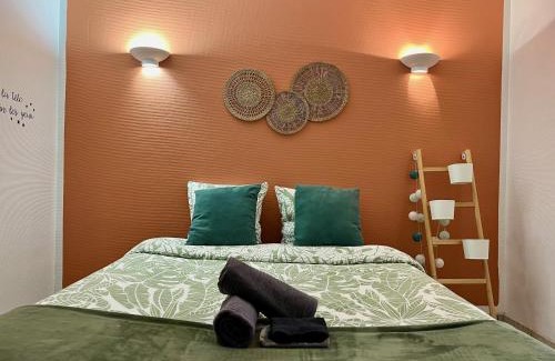 Saint-Cyr-l'Ecole Apartamento | Joli T2 47m2 au calme absolu, à 2 pas de la gare avec parking privé