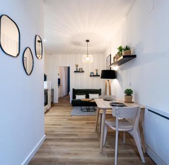 Secteur 3 Apartamento | Joli T2- cocooning - wifi fibre - lave-linge