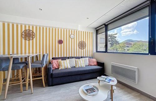 Sablon - Trudaine Apartamento | Joli T2 lumineux proche centre & piscine